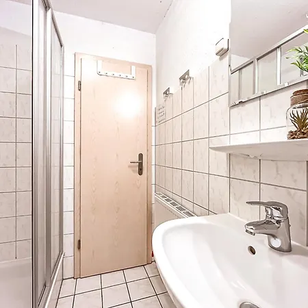 Urlauberdorf Haus 54b Nyaraló